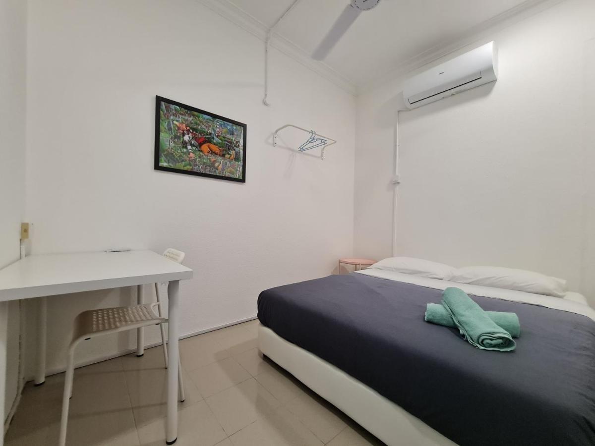 Room @ Lorong Kelawai Near To Gurney Paragon George Town Exterior photo